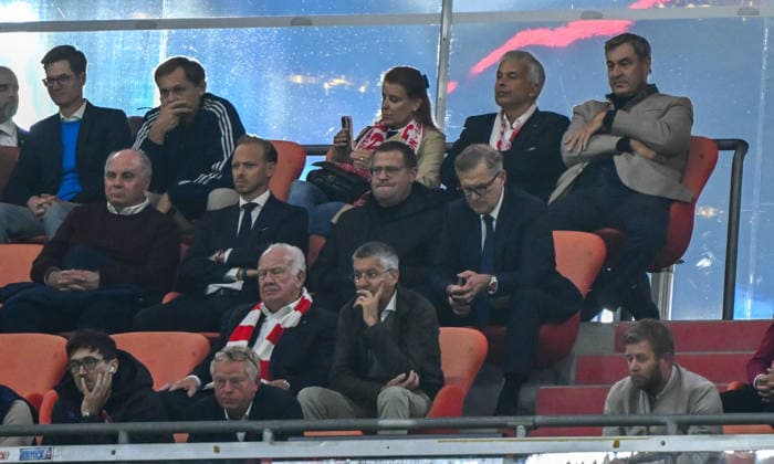 10.09.2026, xemx, Fussball UEFA Champions League, FC Bayern Muenchen - FK Bodö Glimt v.l. Ehrenpraesident Ulrich Uli Hoeness, Max Eberl, Jan-Christian Dreesen, Praesident Herbert Hainer FC Bayern Muenchen , Ministerpraesident Bayern Markus Söder Muenchen