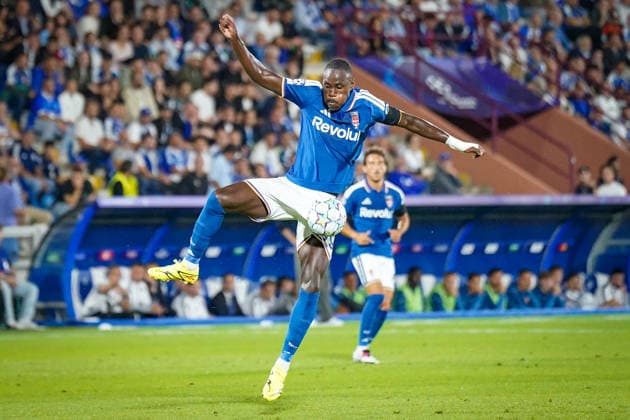 Italien: Fussball UEFA Champions League 2026 - 2027, 1. Spieltag - Como 1907 vs RB Leipzig - Giuseppe Sinigaglia (Como): Trevoh Chalobah (Como 1907, 99) Copyright: xJOERANxSTEINSIEKx