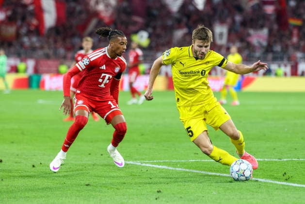 Zweikampf, Fredrik Bjoerkan (FK Bodo Glimt, 15) mit Michael Olise (FC Bayern Muenchen, 17), GER, FC Bayern Muenchen vs. FK Bodo Glimt, Fussball, UEFA Champions League, Liga-Phase, 1. Spieltag, Saison 2026 2027, 10.09.2026, GER, FC Bayern Muenchen vs. FK Bodo Glimt, Fussball, UEFA Champions League, Liga-Phase, 1. Spieltag, Saison 2026 2027, 10.09.2026 Muenchen Copyright: xEibner-Pressefoto JennixMaulx EP_JML