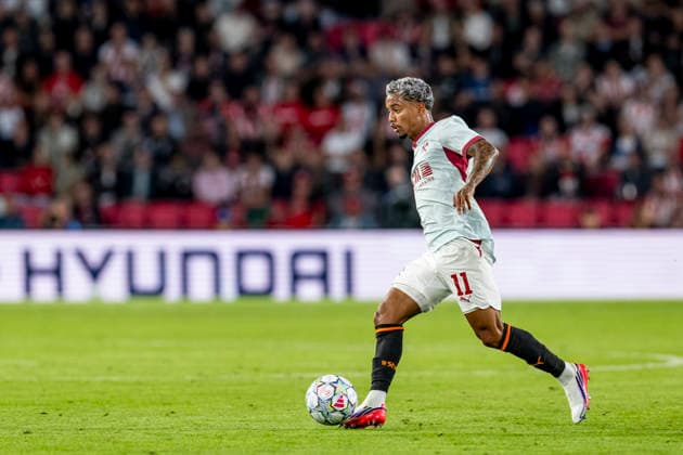 EINDHOVEN - Shakhtar Donetsk midfielder Newertton during the UEFA Champions League match between PSV and Shakhtar Donetsk at Philips Stadion on 10 september 2026 in Eindhoven, Nederland. (Photo by DeFodi Images) -