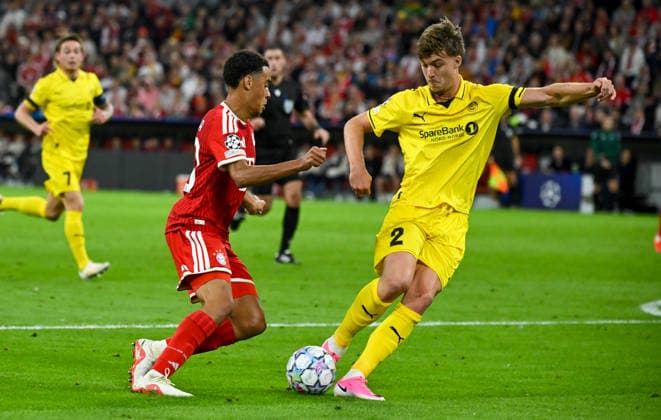 10.09.2026, xemx, Fussball UEFA Champions League, FC Bayern Muenchen - FK Bodö Glimt v.l. Jamal Musiala (FC Bayern Muenchen), Villads Nielsen (FK Bodö Glimt) Zweikampf, Aktion, action, battle for the ball Muenchen
