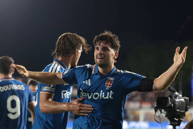 Como 1907 v RB Leipzig - UEFA Champions League - Season 2026-2027 Como, Italy, 10th September 2026. Martin Baturina of Como 1907 celebrates with team mate Nico Paz after scoring to give the side a 1-0 lead during the Como 1907 vs RB Leipzig UEFA Champions League, group phase match at Stadio Giuseppe Sinigaglia, Como. Picture credit should read: Jonathan Moscrop Como Stadio Giuseppe Sinigaglia Italy