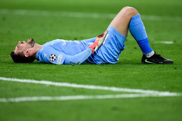 260910 Goalkeeper Nikita Haikin of Bodo Glimt in pain during the UEFA Champions League football match between Bayern München and Bodo Glimt on September 10, 2026 in Munich. Photo: Marius Simensen BILDBYRAN COP 238 MM0073 bbeng football fotball fotboll soccer uefa champions league mesterligaen bodo glimt bayern münchen skada Copyright: MARIUSxSIMENSEN BB260910BB704