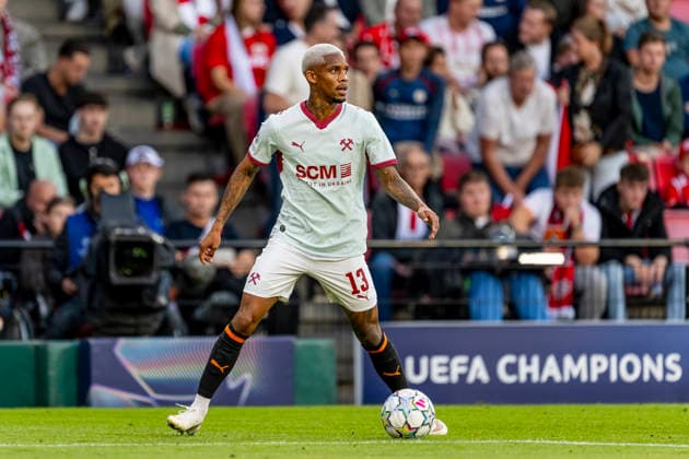 EINDHOVEN - Shakhtar Donetsk defender Pedro Henrique during the UEFA Champions League match between PSV and Shakhtar Donetsk at Philips Stadion on 10 September 2026 in Eindhoven, Nederland. (Photo by DeFodi Images) -