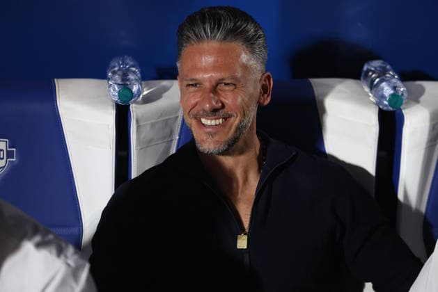 IPA88368418 - Martin Demichelis, manager of RB Leipzig, during the 2026–27 UEFA Champions League soccer match between Como 1907 and RB Leipzig on September 10, 2026, at Giuseppe Sinigaglia Stadium in Como, Italy. Photo by Nderim KACELI  Copyright: xNderimxKaceli IPAxSportx xx IPA88368418