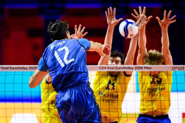 260910 Mattia Bottolo of Italy during the CEV EuroVolley 2026 group stage volleyball match between Italy and Sweden on September 10, 2026 in Naples. Photo: Domenico Cippitelli BILDBYRAN COP 18 XY0128 volleyboll volleyball volleyboll-em italien sverige cev eurovolley 2026 italy sweden bbeng em Copyright: DomenicoxCippitelli BB260910BB720