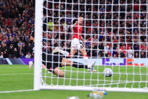 Football - UEFA Champions League - League Phase - Manchester United, ManU v Sabah FK 10th September 2026 - UEFA Champions League - League Phase - Manchester United v Sabah FK - Benjamin Sesko of Manchester United scores their 3rd goal - Photo: Simon Stacpoole Offside. Manchester UK Copyright: xSimonxStacpoolexOffside