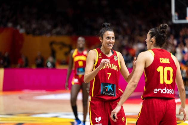 Alba Torrens (Spanien, 07) und Maria Conde (Spanien, 10) jubelt Jubel, GER, Australien vs. Spanien, Basketball, FIBA Women s World Cup 2026, Viertelfinale, 10.09.2026 GER, Australien vs. Spanien, Basketball, FIBA Women s World Cup 2026, Viertelfinale, 10.09.2026 Berlin Copyright: xEibner-Pressefoto MaxxVincenx EP_MVN