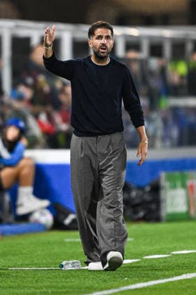 Cesc FÃ bregas, Head Coach of Calcio Como, react during the UEFA Champions League stage match Phase MD1 between Calcio Como and RB Leipzig at the Giuseppe Sinigaglia stadium in Como, north Italy -September 10, 2026 - Soccer.  Copyright: xTizianoxBallabio LaPressex