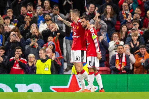 Benjamin Sesko and Bruno Fernandes seen celebrating after goal during UEFA Champions League 2026 2027 league phase game between teams of Manchester United, ManU and Sabah FC (Ernest Kolodziej Ball Raw Images) Manchester Old Trafford England Copyright: xErnestxKolodziejx ernestkolodziej_manchester_sabah_2627_OL_2601