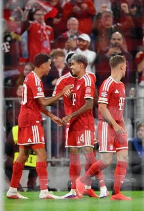 TOR zum 1:0 Jamal Musiala FC Bayern Muenchen FCB (10) Torjubel Luis Diaz FC Bayern Muenchen FCB (14) Joshua Kimmich FC Bayern Muenchen FCB (06) FC Bayern Muenchen FCB vs Bodoe Glimt 10.09.2026 DFL REGULATIONS PROHIBIT ANY USE OF PHOTOGRAPHS AS IMAGE SEQUENCES AND OR QUASI-VIDEO FC Bayern Muenchen FCB vs Bodoe Glimt