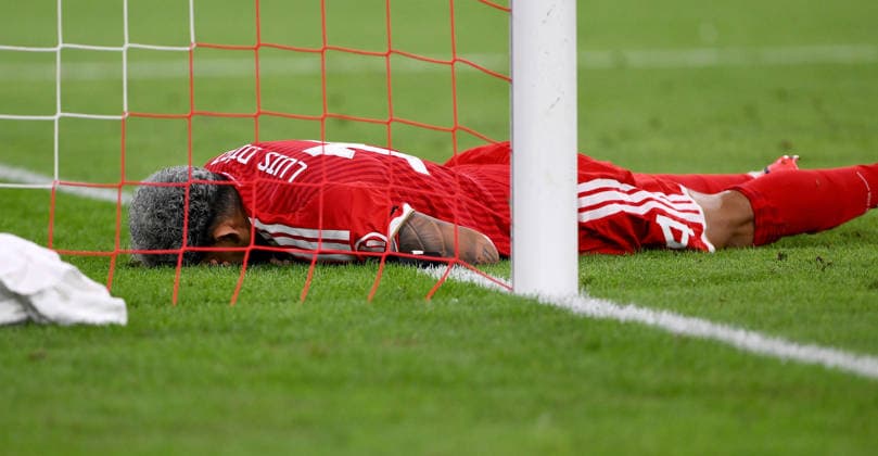 FUSSBALL CHAMPIONS LEAGUE SAISON 2026 2027 Vorrunde 1. Spieltag 10.09.2026 FC Bayern Muenchen - FK Bodoe Glimt Luis Diaz (FC Bayern Muenchen) am Boden