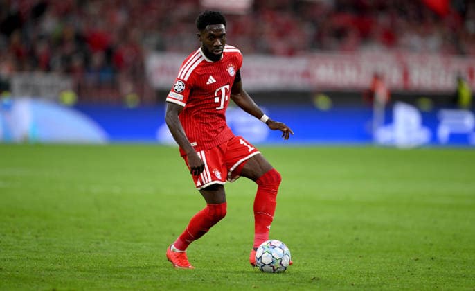 FUSSBALL CHAMPIONS LEAGUE SAISON 2026 2027 Vorrunde 1. Spieltag 10.09.2026 FC Bayern Muenchen - FK Bodoe Glimt Alphonso Davies (FC Bayern Muenchen)