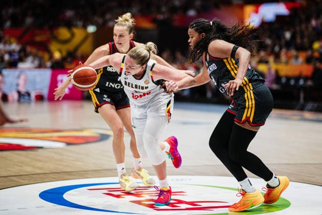 FIBA Women™s Basketball World Cup 2026: Belgien vs. Deutschland, 10.09.2026 Emma Meesseman (Belgien, 11) gegen Nyara Sabally (Deutschland, 8) und Leonie Fiebich (Deutschland, 13); Basketball, FIBA Women™s Basketball World Cup 2026, Final Phase, Viertelfinale: Belgien vs. Deutschland am 10.09.2026 in der Uber Arena, Berlin Copyright: xBEAUTIFULxSPORTS Tonhäuserx