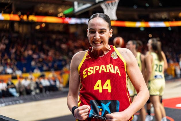 Iyana Martin (Spanien, 44) jubelt Jubel, GER, Australien vs. Spanien, Basketball, FIBA Women s World Cup 2026, Viertelfinale, 10.09.2026 GER, Australien vs. Spanien, Basketball, FIBA Women s World Cup 2026, Viertelfinale, 10.09.2026 Berlin Copyright: xEibner-Pressefoto MaxxVincenx EP_MVN