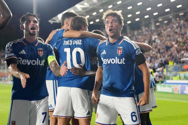 Como™s Lucas Da Cunha , Como™s Maxence Caqueret during the UEFA Champions League football match between Como and RB Leipzig - Champions League 2026 2027 - Giuseppe Sinigallia in Como , north Italy - Thursday , September 10 , 2026. - Soccer  Copyright: xSpada LaPressex