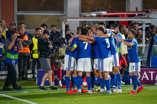 Italien: Fussball UEFA Champions League 2026 - 2027, 1. Spieltag - Como 1907 vs RB Leipzig - Giuseppe Sinigaglia (Como): Tor und Torjubel zum 3:0 durch Assane Diao (Como 1907, 11) Freude, Emotionen, Jubel, Geste, Gestik, Emotion Copyright: xJOERANxSTEINSIEKx
