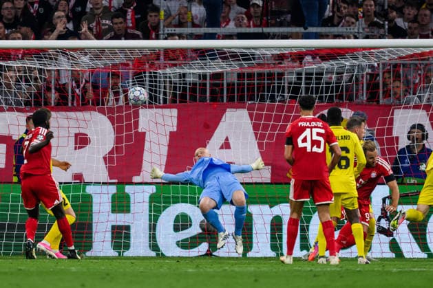 260910 Harry Kane of Bayern München scores 2-0 on Goalkeeper Julian Faye Lund of Bodo Glimt during the UEFA Champions League football match between Bayern München and Bodo Glimt on September 10, 2026 in Munich. Photo: Marius Simensen BILDBYRAN COP 238 MM0073 bbeng football fotball fotboll soccer uefa champions league mesterligaen bodo glimt bayern münchen Copyright: MARIUSxSIMENSEN BB260910BB821