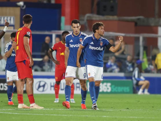 IPA88370076 - Luis Milla of Como 1907 during the 2026–27 UEFA Champions League soccer match between Como 1907 and RB Leipzig on September 10, 2026, at Giuseppe Sinigaglia Stadium in Como, Italy. Photo by Nderim KACELI  Copyright: xNderimxKaceli IPAxSportx xx IPA88370076