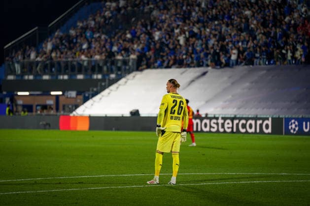 Italien: Fussball UEFA Champions League 2026 - 2027, 1. Spieltag - Como 1907 vs RB Leipzig - Giuseppe Sinigaglia (Como): Maarten Vandevoordt (RB Leipzig, 26) Ernüchterung, nach Gegentreffer Copyright: xJOERANxSTEINSIEKx