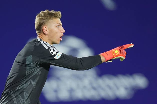 Como™s goalkeeper Jean Butez during the UEFA Champions League football match between Como and RB Leipzig - Champions League 2026 2027 - Giuseppe Sinigallia in Como , north Italy - Thursday , September 10 , 2026. - Soccer  Copyright: xSpada LaPressex
