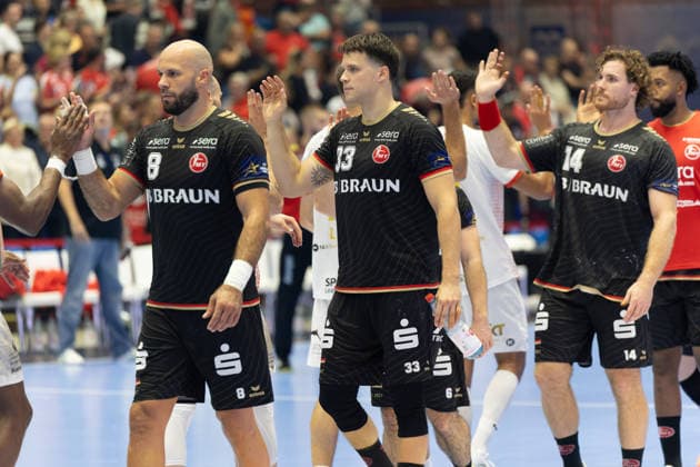 KASSEL, GERMANY - SEPTEMBER 10: MT Melsungen after the game during the EHF Champions League, match between MT Melsungen vs. HC Vardar 1961 at Rothenbach-Halle on September 10, 2026 in Kassel, Germany. Hessen Germany Copyright: xBEAUTIFULxSPORTS Freudensteinx