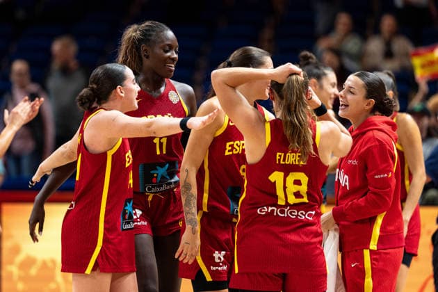 s jubelt Jubel nach Sieg Spielende, GER, Australien vs. Spanien, Basketball, FIBA Women s World Cup 2026, Viertelfinale, 10.09.2026 GER, Australien vs. Spanien, Basketball, FIBA Women s World Cup 2026, Viertelfinale, 10.09.2026 Berlin Copyright: xEibner-Pressefoto MaxxVincenx EP_MVN