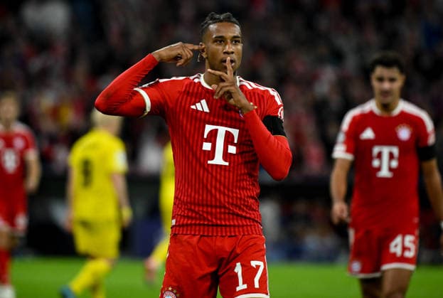 10.09.2026, xemx, Fussball UEFA Champions League, FC Bayern Muenchen - FK Bodö Glimt v.l. Michael Olise (FC Bayern Muenchen) Jubel, Torjubel, celebrate the goal, jubelt ueber das Tor zum 4:0 Muenchen