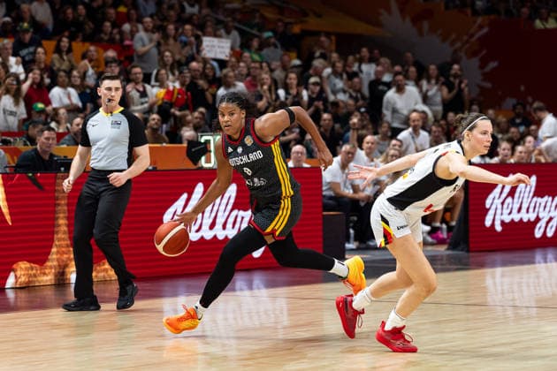 Nyara Sabally (Deutschland, 08) im Dribbling, GER, Belgien vs. Deutschland, Basketball, FIBA Women s World Cup 2026, Viertelfinale, 10.09.2026 GER, Belgien vs. Deutschland, Basketball, FIBA Women s World Cup 2026, Viertelfinale, 10.09.2026 Berlin Copyright: xEibner-Pressefoto MaxxVincenx EP_MVN