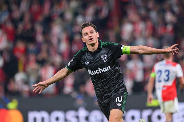 Florian Thauvin seen celebrating goal during UEFA Champions League 2026 27 League Phase MD1 match between teams of SK Slavia Praha and RC Lens in Prague, Czech Republic (Tomasz Karczewski Ball Raw Images) Prague Fortuna Arena Czech Republic Copyright: xTomaszxKarczewskix tomaszkarczewski_slavia_lens_2627_TK1_1612