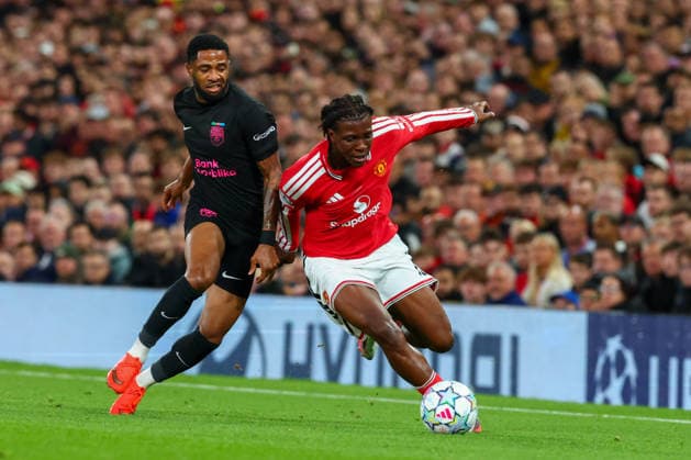 RECORD DATE NOT STATED 10th September 2026; Old Trafford, Manchester, England; UEFA Champions League Football, Manchester United, ManU versus Sabah; Patrick Dorgu of Manchester United under pressure from Kaheem Parris of Sabah FK RogerxEvans