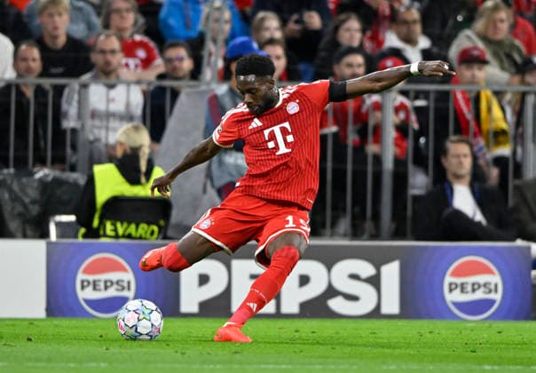 Alphonso Davies Bayern FC Muenchen FCB (19) Aktion am Ball FC Bayern Muenchen FCB vs Bodoe Glimt 10.09.2026 DFL REGULATIONS PROHIBIT ANY USE OF PHOTOGRAPHS AS IMAGE SEQUENCES AND OR QUASI-VIDEO FC Bayern Muenchen FCB vs Bodoe Glimt