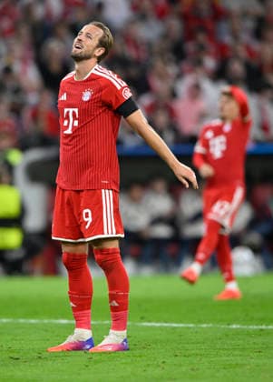 Harry Kane FC Bayern Muenchen FCB (09) Enttaeuschung enttaeuscht nach vergebener Torchance Gestik Geste FC Bayern Muenchen FCB vs Bodoe Glimt 10.09.2026 DFL REGULATIONS PROHIBIT ANY USE OF PHOTOGRAPHS AS IMAGE SEQUENCES AND OR QUASI-VIDEO FC Bayern Muenchen FCB vs Bodoe Glimt