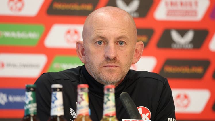 10.09.2026, xrekx, Fussball 2.Bundesliga , 1.FC Kaiserslautern - Pressekonferenz v.l. Torsten Lieberknecht Trainer (1.FC Kaiserslautern) Kaiserslautern *** September 10, 2026, xrekx, Soccer, 2. Bundesliga, 1. FC Kaiserslautern Press Conference featuring Torsten Lieberknecht, Coach of 1. FC Kaiserslautern, Kaiserslautern