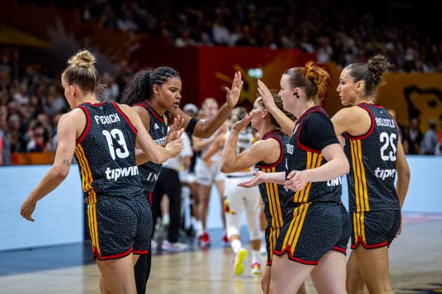 Basketball Berlin 10.09.2026 FIBA Women™s Basketball World Cup Germany 2026 Viertelfinale Quarterfinal Belgien (BEL) - Deutschland (GER) Leonie Fiebich (Deutschland, No.13) Nyara Sabally (Deutschland, No.08) Britta Daub (Deutschland, No.19) Lina Sontag (Deutschland, No.24) Clara Bielefeld (Deutschland, No.25) Jubel