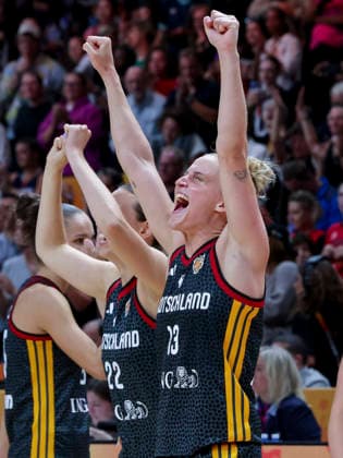 Leonie Fiebich (Germany) cheers during the FIBA Women s Basketball World Cup Germany 2026 Quarter-Final match between Belgium and Germany at Berlin Arena on September 10, 2026 in Berlin, Germany. (Photo by Marco Steinbrenner DeFodi Images) -