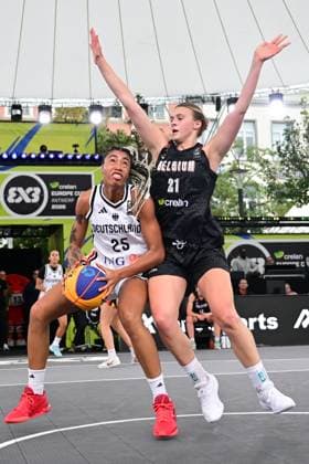 Ama Degbeon and Axelle Van Eupen pictured during a game between Germany and Belgium, a qualifying game in Pool D at the FIBA 3x3 Europe Cup, on Friday 11 September 2026 in Antwerp. DIRKxWAEM  x185971991x