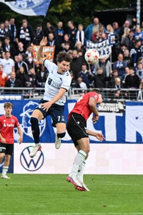 11.09.2026, GER, Fussball, Regionalliga Nord, 8.Spieltag, Saison 2026 2027, Oldenburg, Marschwegstadion, VfB Oldenburg vs Hannover 96 II (U23) Vjekoslav TARITAS ( VfB Oldenburg 7 ) Oldenburg Marschwegstadion Niedersachsen Deutschland Copyright: xnordphotoxGmbHx xRojahnx