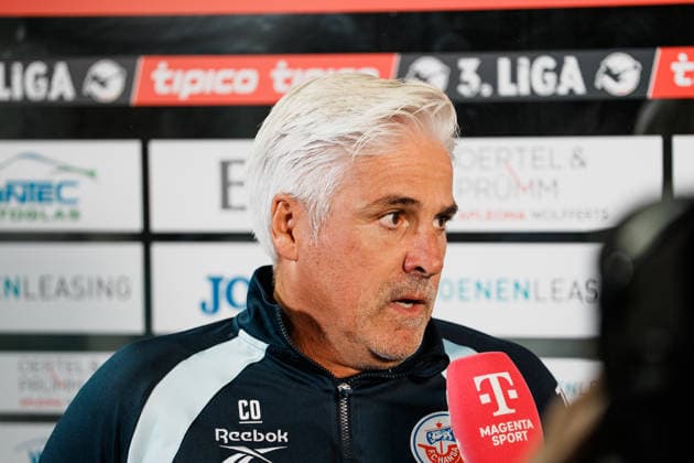 Deutschland, Fußball, 3. Liga Männer 2026 - 2027, 5. Spieltag: FC Viktoria Köln vs FC Hansa Rostock (Köln): Dirk Flock (Co - Trainer Hansa Rostock) im Halbzeit - Interview bei Rückstand, Niederlage, Analyse Copyright: xThiemoxRudolphx