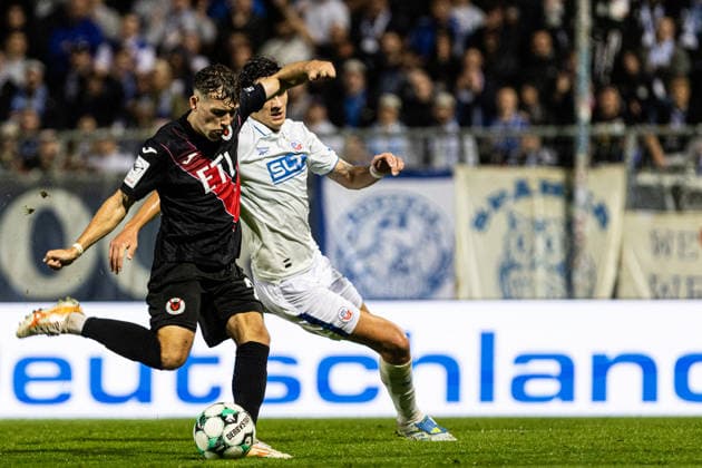 3.Liga: FC Viktoria Köln - Hansa Rostock; 11.09.2026 Lucas Wolf (FC Viktoria Köln, 21) trifft gegen Hansa Rostock 3.Liga: FC Viktoria Köln - Hansa Rostock; Sportpark Höhenberg, Köln; 11.09.2026 DFB regulations prohibit any use of photographs as image sequences and or quasi video. Copyright: xBEAUTIFULxSPORTS Buriakovx