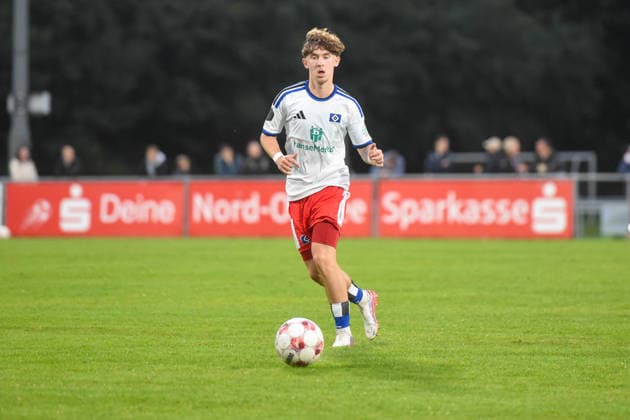Fußball I Herren I Saison 2026-2027 I Regionalliga Nord I 8. Spieltag I SC Weiche Flensburg 08 - Hamburger SV II I 11.09.2026 Davis Rath (8, Hamburger SV II) Copyright: xLobeca JanxKirschnerx