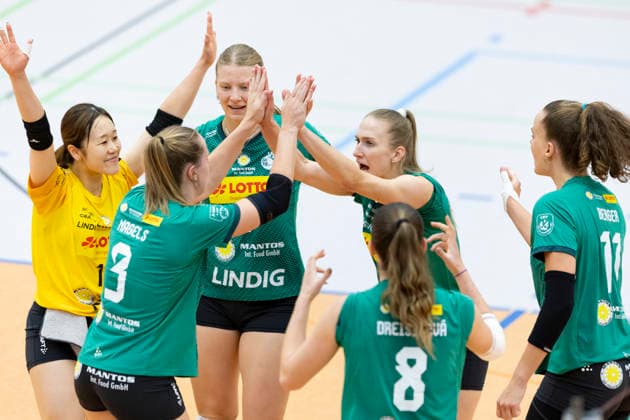 Testspiel: Schwarz-Weiss Erfurt vs. VfB Suhl LOTTO Thüringen; Erfurt; 11.09.2026 Lara Nagels ( 3; VfB Suhl LOTTO Thüringen) (links) und Lucia Herdova ( 10; VfB Suhl LOTTO Thüringen) (rechts) beide Bildmitte Testspiel: Schwarz-Weiss Erfurt vs. VfB Suhl LOTTO Thüringen; Riethsporthalle Erfurt; 11.09.2026 Copyright: xBEAUTIFULxSPORTS Duehringx