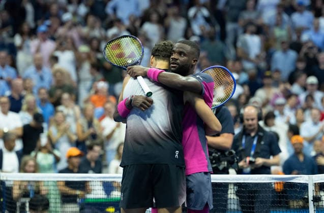 2026 US Open - Day 13 NEW YORK, NEW YORK - SEPTEMBER 11: Ben Shelton of the United States at the net with Frances Tiafoe of the United States after their semifinal match during the 2026 US Open - Day 13 at USTA Billie Jean King National Tennis Center on September 11, 2026 in New York, New York. New York USTA Billie Jean King National Tennis Center New York United States Copyright: xSusanxMullane ISIxPhotosx 9758