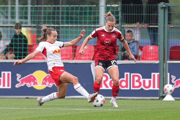 Google Pixel Frauen-Bundesliga, RB Leipzig - 1. FC Nürnberg; 12.09.2026 Jasmien Mathys (12, RB Leipzig) attackiert Kapitänin Nastassja Lein (24, 1. FC Nürnberg). Fußball, Google Pixel Frauen-Bundesliga, Saison 2026 2027, 4. Spieltag: RB Leipzig vs. 1. FC Nürnberg am 12.09.2026, Trainingszentrum Cottaweg, Leipzig. DFB REGULATIONS PROHIBIT ANY USE OF PHOTOGRAPHS AS IMAGE SEQUENCES AND OR QUASI-VIDEO. *** Google Pixel Women s Bundesliga, RB Leipzig vs. 1. FC Nürnberg, September 12, 2026, Jasmien Mathys 12, RB Leipzig attacks captain Nastassja Lein 24, 1. FC Nürnberg Soccer, Google Pixel Women s Bundesliga, 2026–2027 Season, Matchday 4: RB Leipzig vs. 1 FC Nürnberg on September 12, 2026, Cottaweg Training Center, Leipzig. DFB regulations prohibit any use of photographs as image sequences and or quasi-video. Copyright: xBEAUTIFULxSPORTS JanxKaeferx