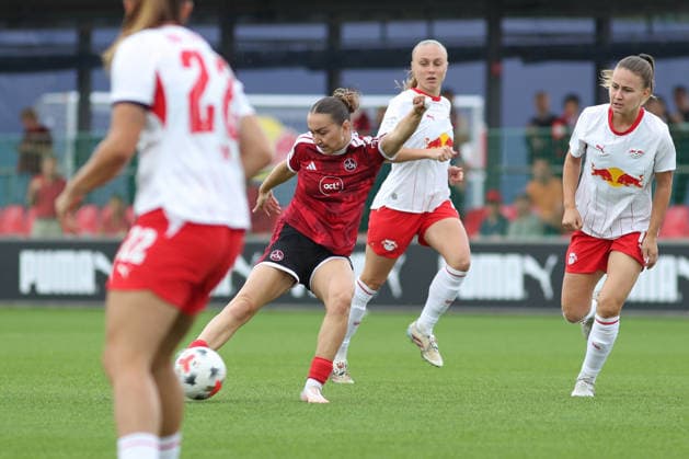 Google Pixel Frauen-Bundesliga, RB Leipzig - 1. FC Nürnberg; 12.09.2026 Lara Meroni (11, 1. FC Nürnberg) holt zum Schuss aus. Fußball, Google Pixel Frauen-Bundesliga, Saison 2026 2027, 4. Spieltag: RB Leipzig vs. 1. FC Nürnberg am 12.09.2026, Trainingszentrum Cottaweg, Leipzig. DFB REGULATIONS PROHIBIT ANY USE OF PHOTOGRAPHS AS IMAGE SEQUENCES AND OR QUASI-VIDEO. *** Google Pixel Women s Bundesliga, RB Leipzig vs. 1. FC Nürnberg, September 12, 2026, Lara Meroni 11, 1. FC Nürnberg takes a shot; Soccer, Google Pixel Women s Bundesliga, 2026–2027 season, Matchday 4: RB Leipzig vs. 1 FC Nürnberg on September 12, 2026, Cottaweg Training Center, Leipzig. DFB regulations prohibit any use of photographs as image sequences and or quasi-video. Copyright: xBEAUTIFULxSPORTS JanxKaeferx