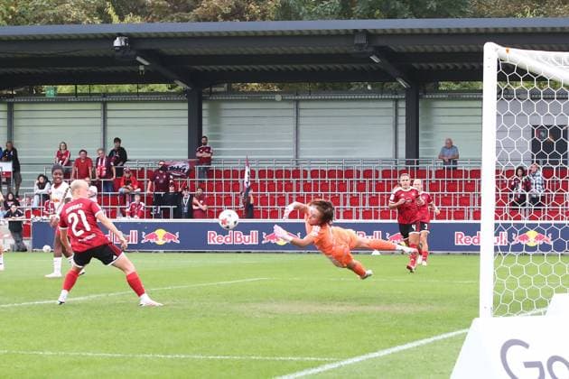 RB Leipzig - Nürnberg 1. Bundesliga Frauen Leipzig, Trainingszentrum am Cottaweg, 12.09.2026, Fußball, Frauen, Saison 2026 2027, Frauen-Bundesliga, 4. Spieltag , RB Leipzig - 1. FC Nürnberg , Im Bild: Tor für Leipzig, Emilia Asgeirsdottir (8, Leipzig) trifft zum 1:0 , *** RB Leipzig vs. Nuremberg 1, Women s Bundesliga, Leipzig, Training Center on Cottaweg, September 12, 2026, Soccer, Women, 2026–2027 Season, Women’s Bundesliga, Matchday 4, RB Leipzig 1 FC Nuremberg, Pictured: Goal for Leipzig, Emilia Asgeirsdottir 8, Leipzig scores to make it 1–0,
