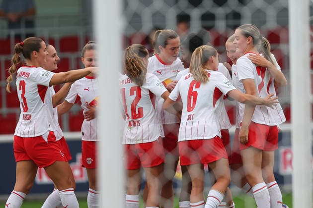 RB Leipzig - Nürnberg 1. Bundesliga Frauen Leipzig, Trainingszentrum am Cottaweg, 12.09.2026, Fußball, Frauen, Saison 2026 2027, Frauen-Bundesliga, 4. Spieltag , RB Leipzig - 1. FC Nürnberg , Im Bild: Tor für Leipzig, Torjubel nach dem 1:0, Torschützin Emilia Asgeirsdottir (8, Leipzig) , *** RB Leipzig vs. Nuremberg 1, Women s Bundesliga, Leipzig, Training Center on Cottaweg, September 12, 2026, Soccer, Women, 2026–2027 Season, Women’s Bundesliga, Matchday 4, RB Leipzig 1 FC Nuremberg, Pictured: Goal for Leipzig, Goal celebration after the 1–0, Goal scorer Emilia Asgeirsdottir 8, Leipzig,