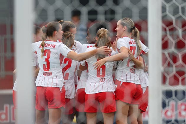 RB Leipzig - Nürnberg 1. Bundesliga Frauen Leipzig, Trainingszentrum am Cottaweg, 12.09.2026, Fußball, Frauen, Saison 2026 2027, Frauen-Bundesliga, 4. Spieltag , RB Leipzig - 1. FC Nürnberg , Im Bild: Tor für Leipzig, Torjubel nach dem 1:0, Torschützin Emilia Asgeirsdottir (8, Leipzig) , *** RB Leipzig vs. Nuremberg 1, Women s Bundesliga, Leipzig, Training Center on Cottaweg, September 12, 2026, Soccer, Women, 2026–2027 Season, Women’s Bundesliga, Matchday 4, RB Leipzig 1 FC Nuremberg, Pictured: Goal for Leipzig, Goal celebration after the 1–0, Goal scorer Emilia Asgeirsdottir 8, Leipzig,