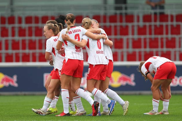 RB Leipzig - Nürnberg 1. Bundesliga Frauen Leipzig, Trainingszentrum am Cottaweg, 12.09.2026, Fußball, Frauen, Saison 2026 2027, Frauen-Bundesliga, 4. Spieltag , RB Leipzig - 1. FC Nürnberg , Im Bild: Tor für Leipzig, Torjubel nach dem 1:0, Torschützin Emilia Asgeirsdottir (8, Leipzig) , *** RB Leipzig vs. Nuremberg 1, Women s Bundesliga, Leipzig, Training Center on Cottaweg, September 12, 2026, Soccer, Women, 2026–2027 Season, Women’s Bundesliga, Matchday 4, RB Leipzig 1 FC Nuremberg, Pictured: Goal for Leipzig, Goal celebration after the 1–0, Goal scorer Emilia Asgeirsdottir 8, Leipzig,