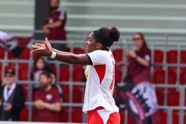 Deutschland: Fußball Google Pixel Frauen-Bundesliga 2026 - 2027, 4. Spieltag - RB Leipzig gegen 1.FC Nürnberg, Trainingszentrum von RB Leipzig (Leipzig): Delice Boboy (RB Leipzig Frauen, 17) Frust *** Germany Soccer Google Pixel Women s Bundesliga 2026 2027, Matchday 4: RB Leipzig vs. 1. FC Nürnberg, RB Leipzig Training Center, Leipzig, Delice Boboy, RB Leipzig Women, 17 Frustration Copyright: xLucasxWalterx